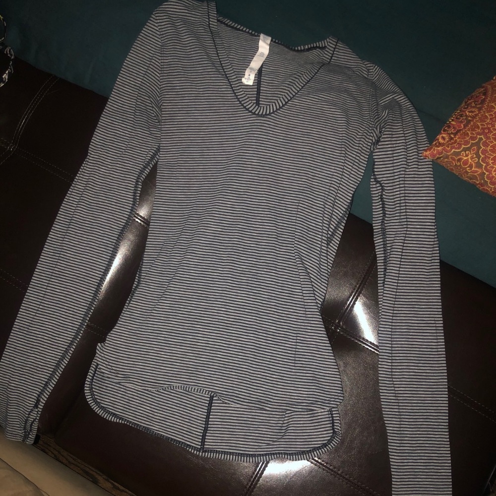 Women’s lululemon long sleeve